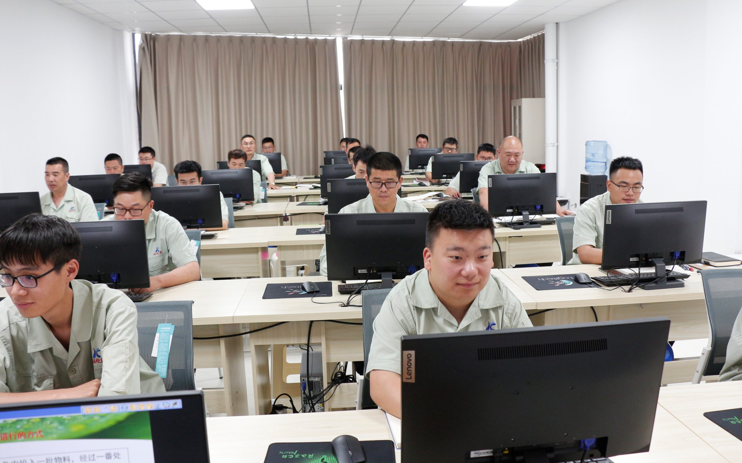 提升技能蓄力量 精準(zhǔn)培訓(xùn)促成長(zhǎng)——科倫多舉辦化工原理培訓(xùn)班